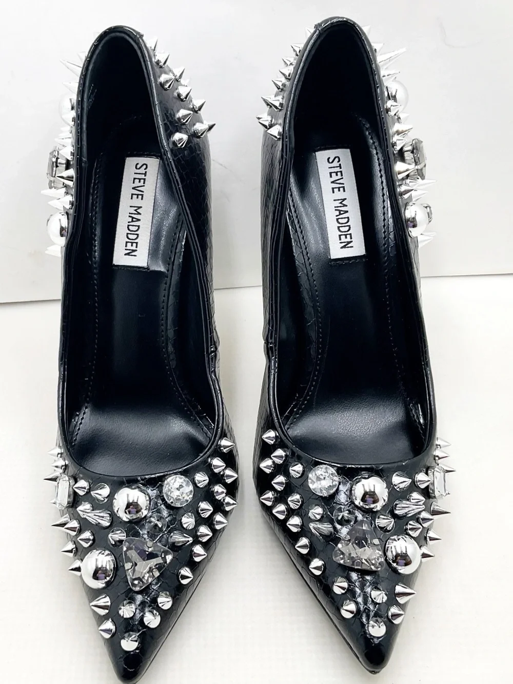 🆕{Steve Madden}Veronicka Spike & Crystal Embellished Pumps